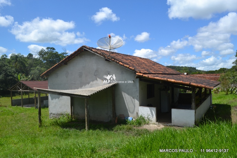 Chácara espetacular com 10.000 M² – confira!!!