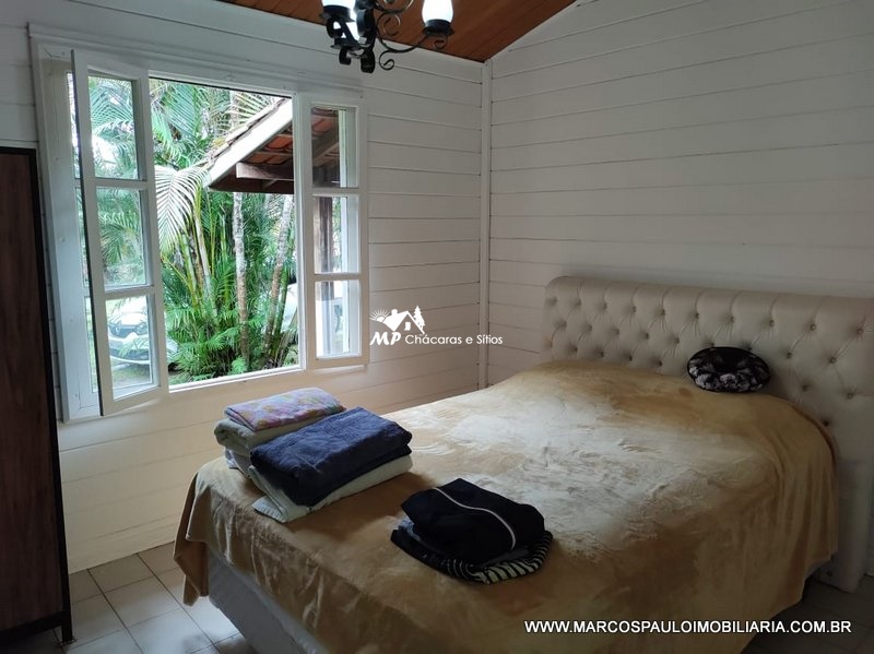 ESPETÁCULO DE CHÁCARA EM CONDOMÍNIO DE LUXO – MOGI DAS CRUZES – SP