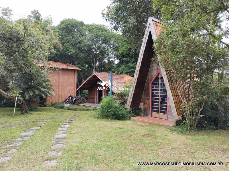 ESPETÁCULO DE CHÁCARA EM CONDOMÍNIO DE LUXO – MOGI DAS CRUZES – SP
