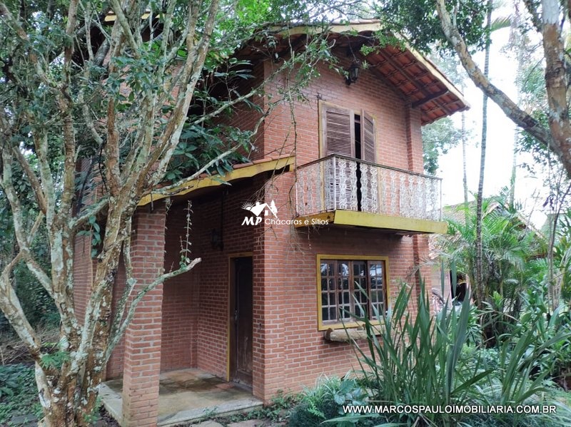 ESPETÁCULO DE CHÁCARA EM CONDOMÍNIO DE LUXO – MOGI DAS CRUZES – SP