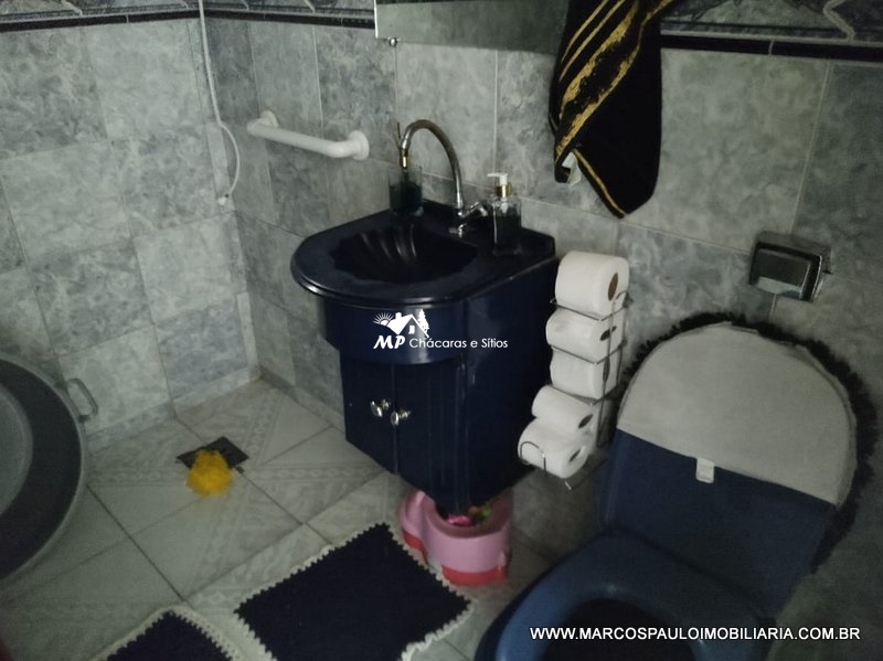 LINDA CHÁCARA EM BIRITIBA MIRIM !