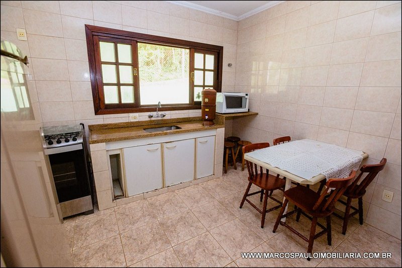 Excelente Chácara em condomínio em Mogi das Cruzes !!!