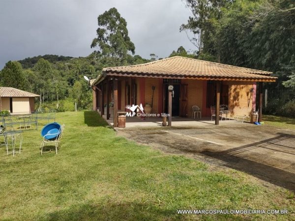 CHÁCARA ESPETACULAR PRÓXIMO AO CENTRO DE MOGI DAS CRUZES