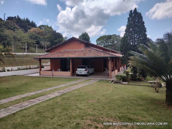 CHÁCARA ESPLENDOROSA EM BIRITIBA MIRIM