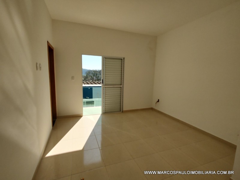 LINDA CASA NOVA EM BIRITIBA MIRIM