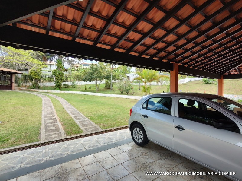 CHÁCARA ESPLENDOROSA EM BIRITIBA MIRIM