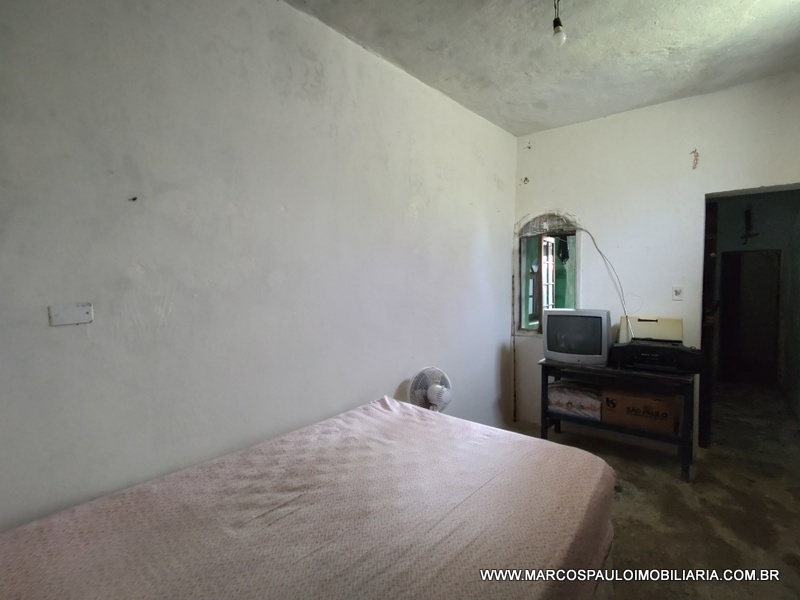 CHÁCARA COM 2 CASA NO TERRENO – CONFIRA