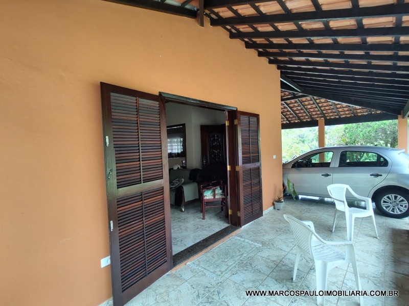 CHÁCARA ESPLENDOROSA EM BIRITIBA MIRIM