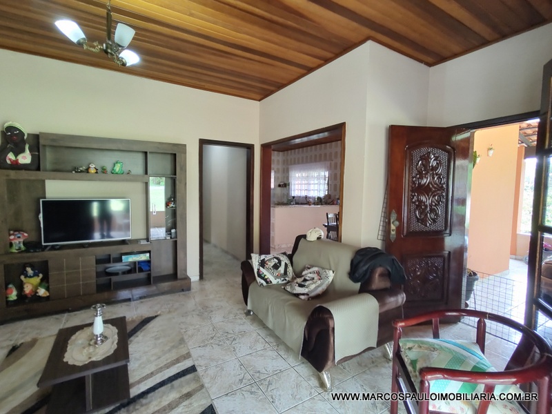 CHÁCARA ESPLENDOROSA EM BIRITIBA MIRIM