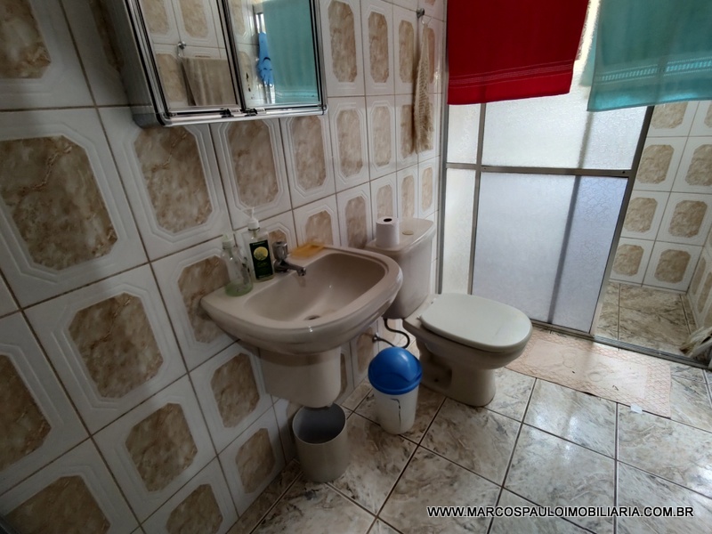 CHÁCARA ESPLENDOROSA EM BIRITIBA MIRIM