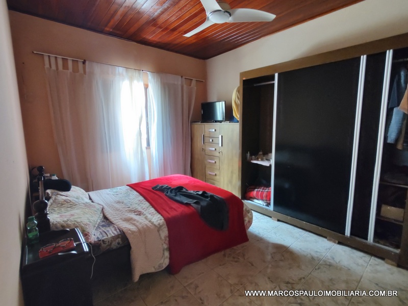 CHÁCARA ESPLENDOROSA EM BIRITIBA MIRIM