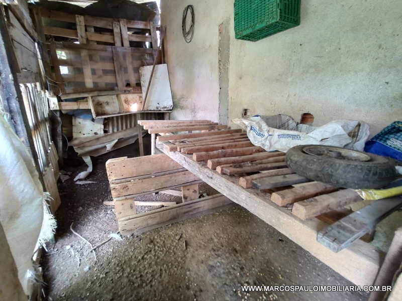 CHÁCARA COM 2 CASA NO TERRENO – CONFIRA