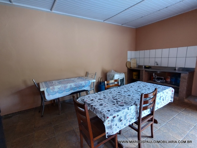 CHÁCARA ESPLENDOROSA EM BIRITIBA MIRIM