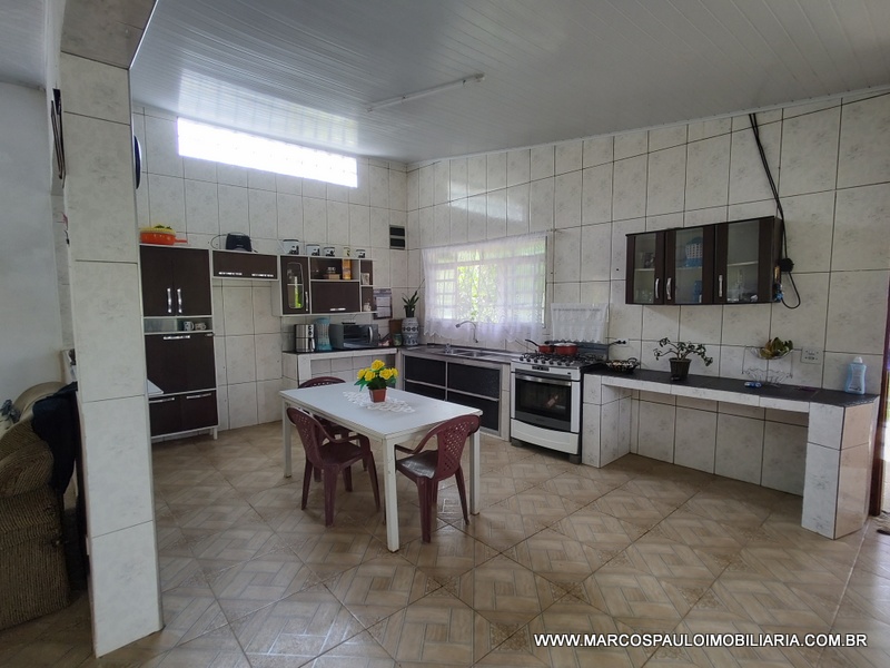 CHÁCARA COM 2 CASA NO TERRENO – CONFIRA