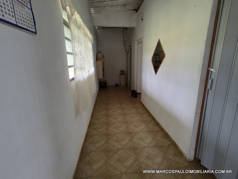 CHÁCARA COM 2 CASA NO TERRENO – CONFIRA