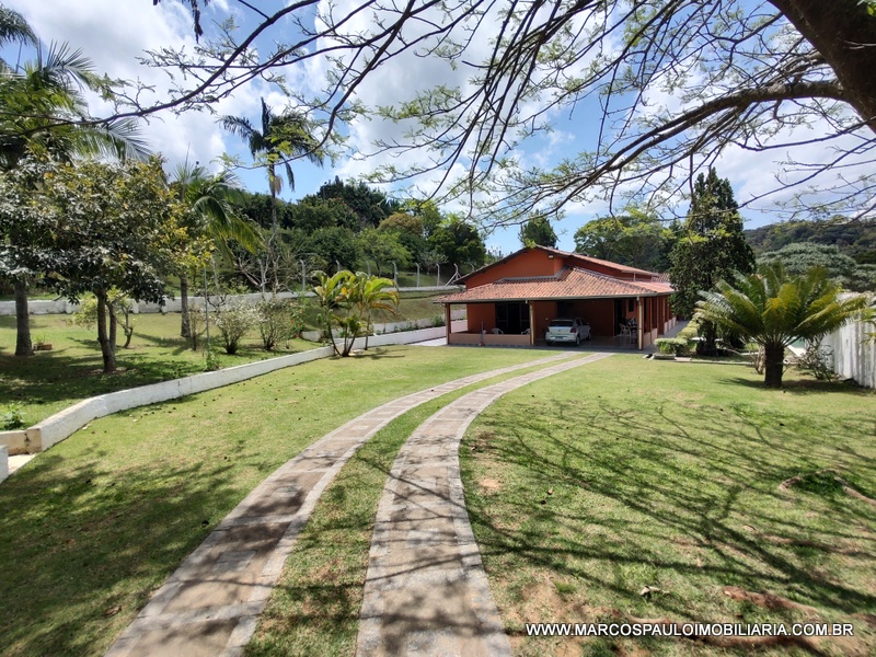 CHÁCARA ESPLENDOROSA EM BIRITIBA MIRIM