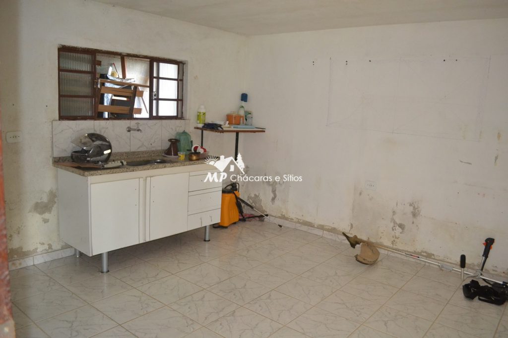 CHÁCARA PARA MORADIA – CONFIRA