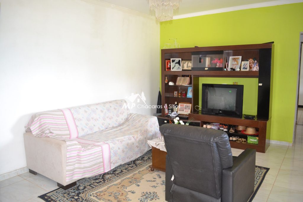 CHÁCARA PARA MORADIA – CONFIRA