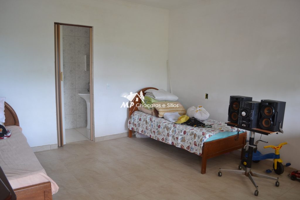 CHÁCARA PARA MORADIA – CONFIRA