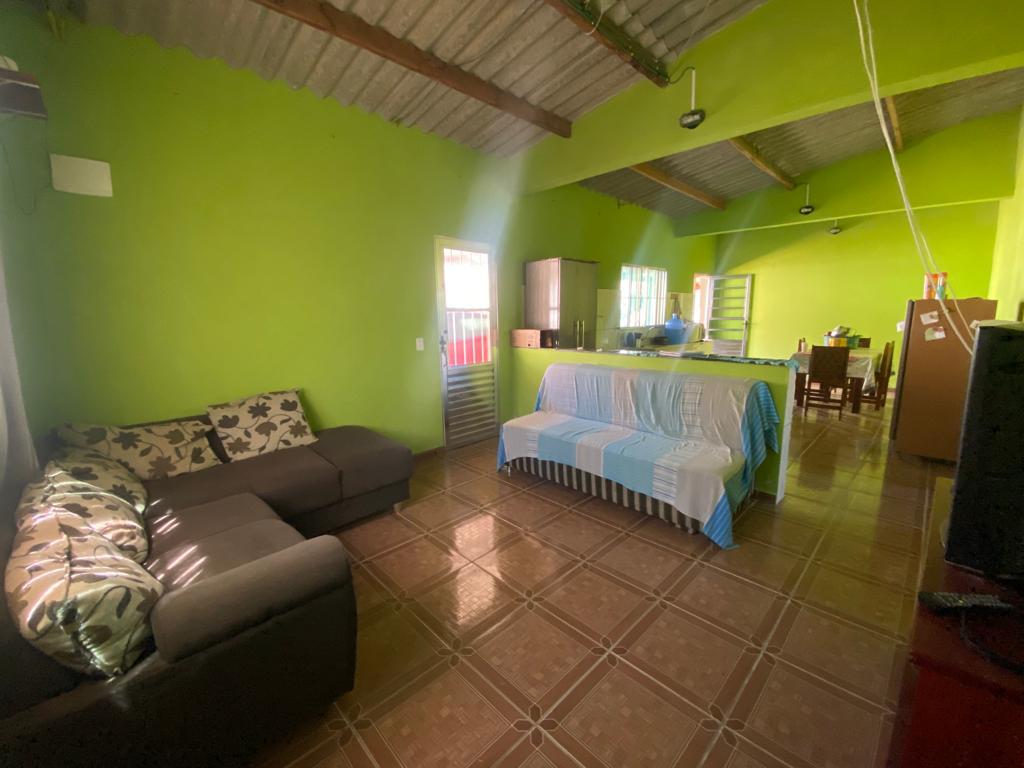 CHÁCARA COM FACÍL ACESSO EM BIRITIBA MIRIM PROXIMO DO CENTRO DA CIDADE !!
