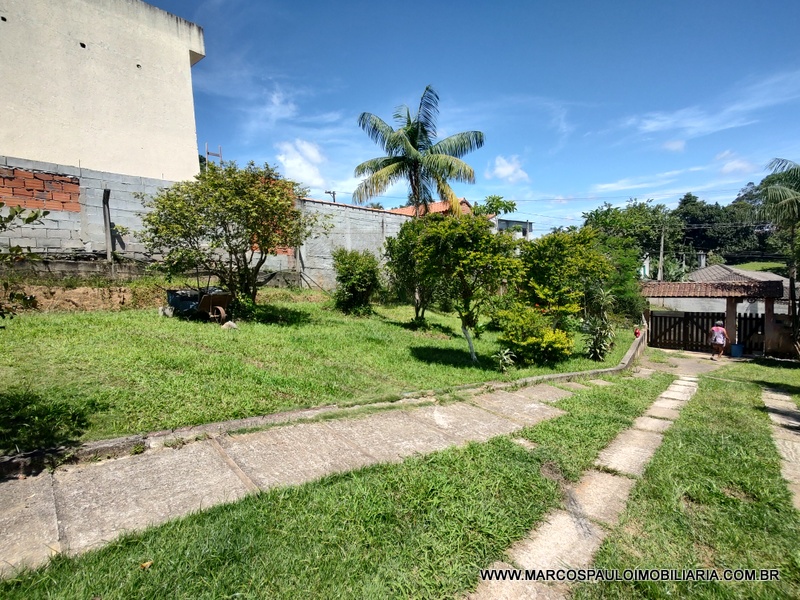 Chácara em Chácara com excelente pomar e boa localização – Biritiba Mirim-SP