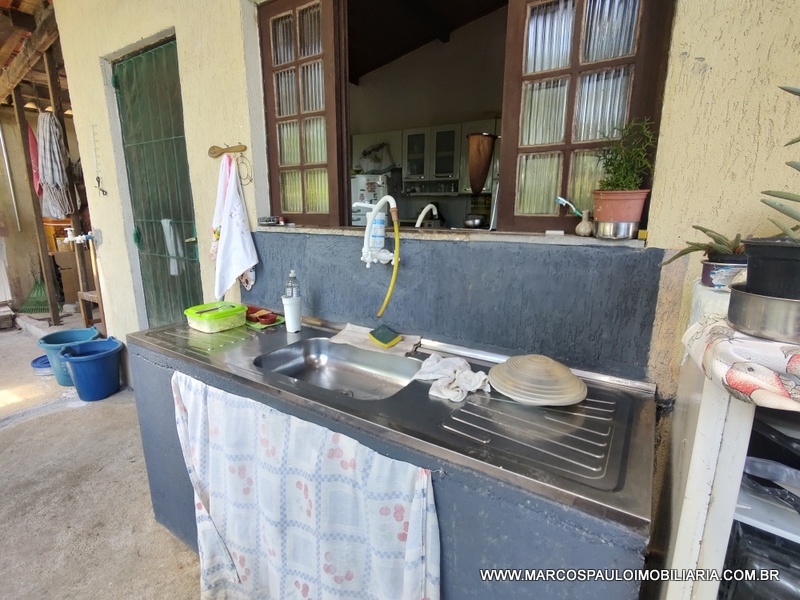 Chácara em Chácara com excelente pomar e boa localização – Biritiba Mirim-SP