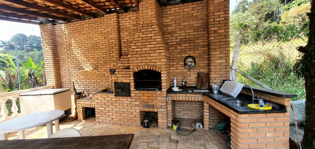 CHÁCARA DO SEUS SONHOS EM BIRITIBA MIRIM 100m² DO ASFALTO EM BAIRRO NOBRE DA CIDADE