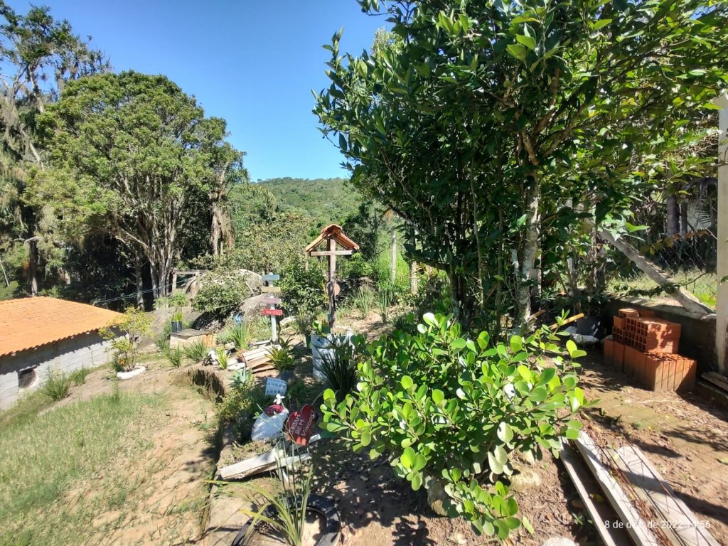 OPORTUNIDADE EM BIRITIBA MIRIM – SP CHÁCARA PARA DESCANSAR COM SUA FAMILIA