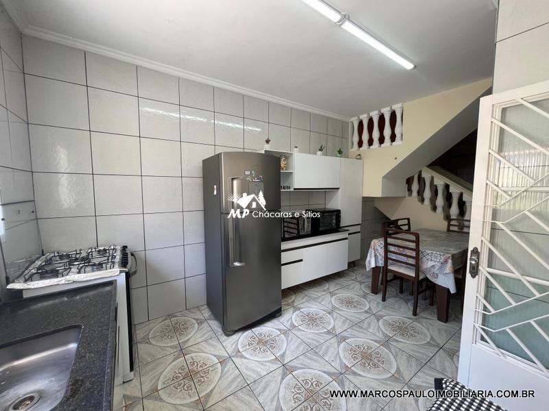 SOBRADO NO MELHOR BAIRRO DA CIDADE!!