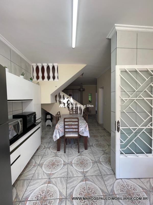 SOBRADO NO MELHOR BAIRRO DA CIDADE!!