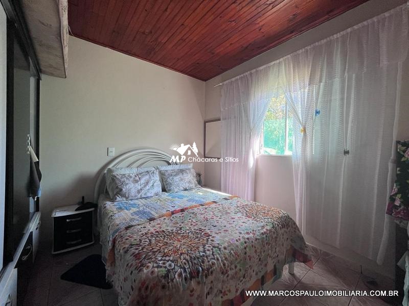 CHÁCARA ESPETACULAR PRÓXIMA A CIDADE