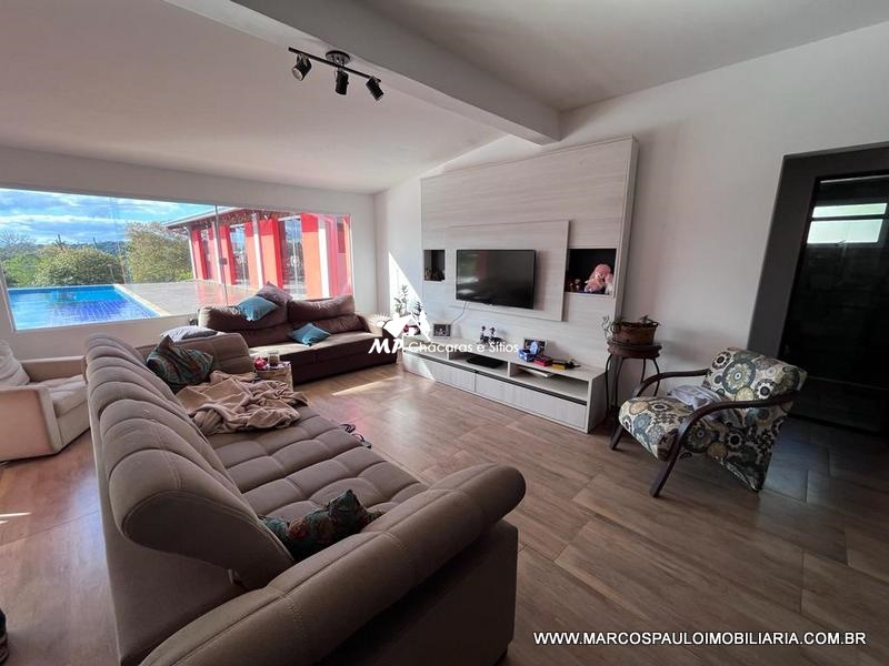 CHÁCARA EXCEPCIONAL PARA TODA FAMÍLIA