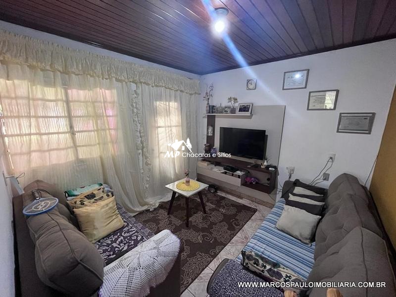 CHÁCARA ESPETACULAR PRÓXIMA A CIDADE