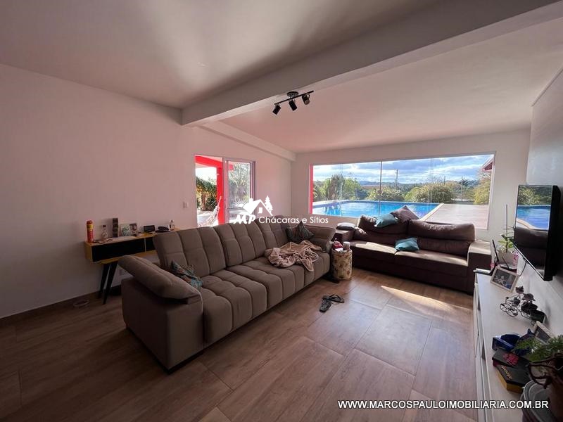 CHÁCARA EXCEPCIONAL PARA TODA FAMÍLIA