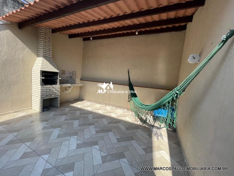 SOBRADO NO MELHOR BAIRRO DA CIDADE!!