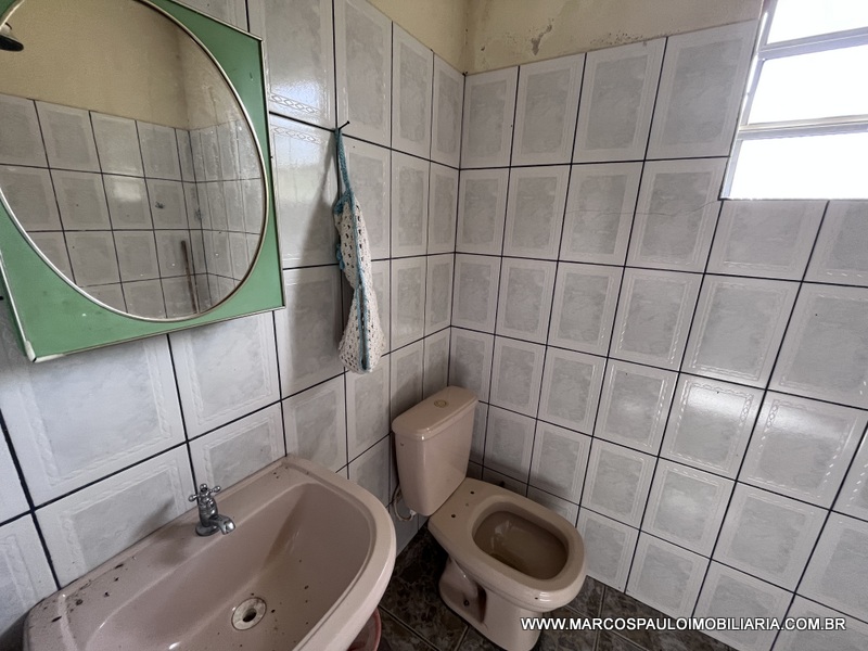 LINDO SÍTIO A MEIO A NATUREZA!!