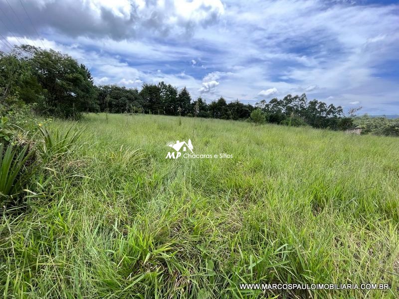LINDA ÁREA COM 20.00 M² EM BIRITIBA MIRIM