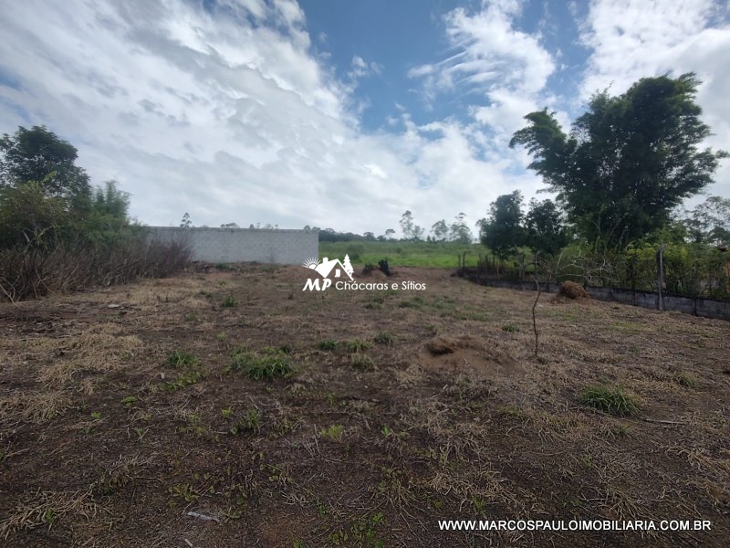TERRENO PRÓXIMO A CIDADE!!