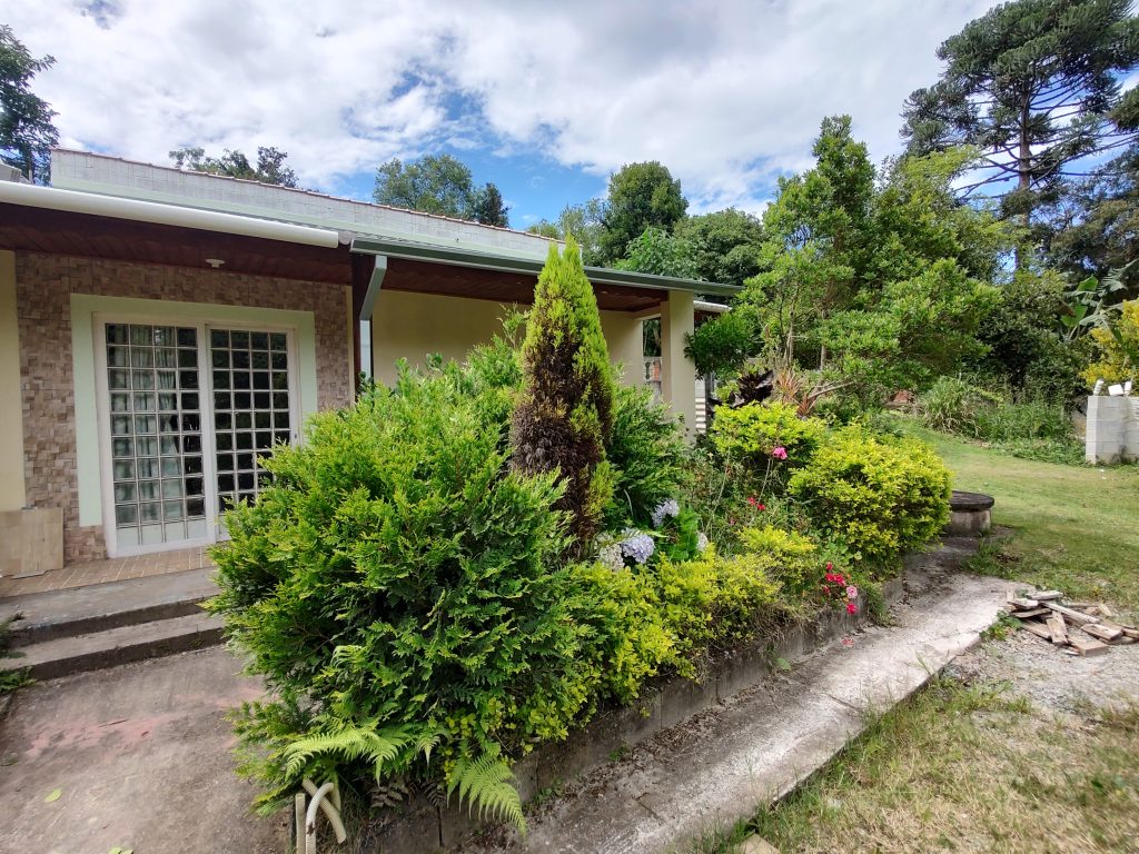 EXCELENTE CHÁCARA DE FÁCIL ACESSO