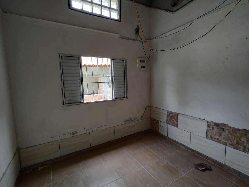 EXCELENTE CHÁCARA DE FÁCIL ACESSO