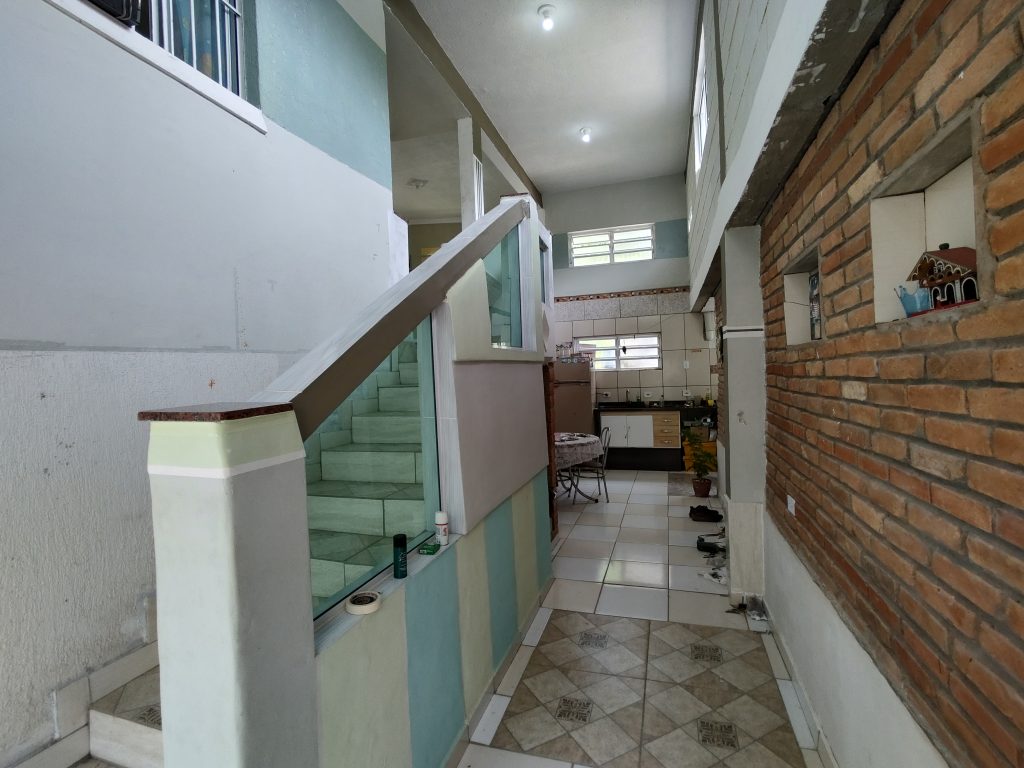 EXCELENTE CHÁCARA DE FÁCIL ACESSO