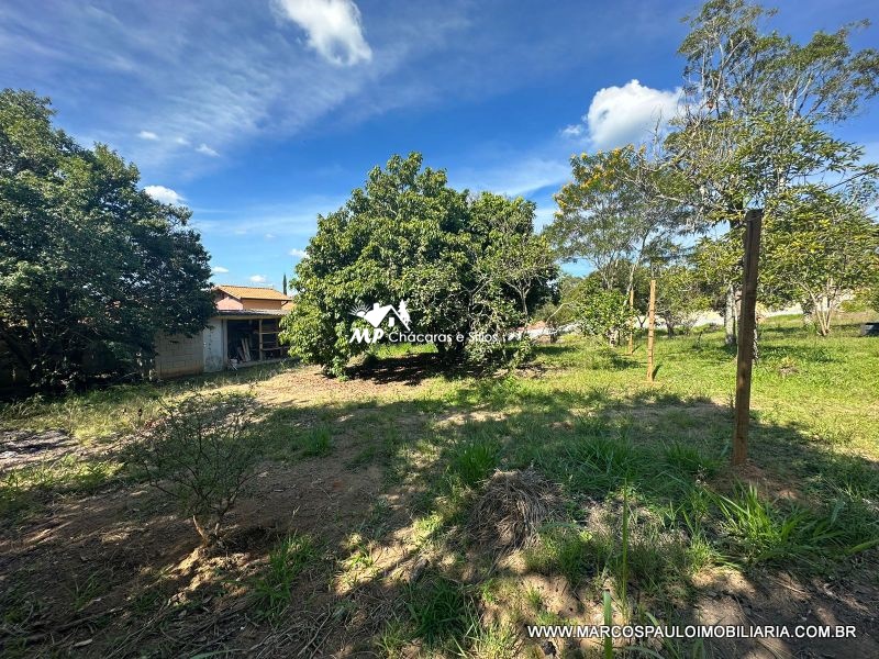 TEREENO EM BIRITIBA MIRIM, PRÓXIMO AO CENTRO.