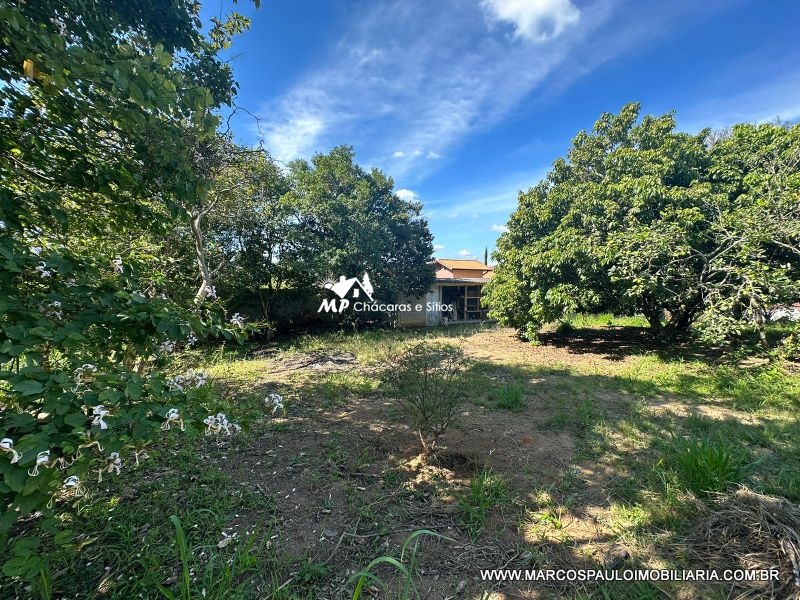 TEREENO EM BIRITIBA MIRIM, PRÓXIMO AO CENTRO.