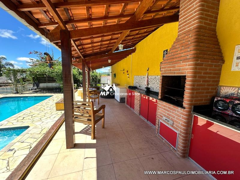 ESPETÁCULO DE CHÁCARA EM BIRITIBA MIRIM