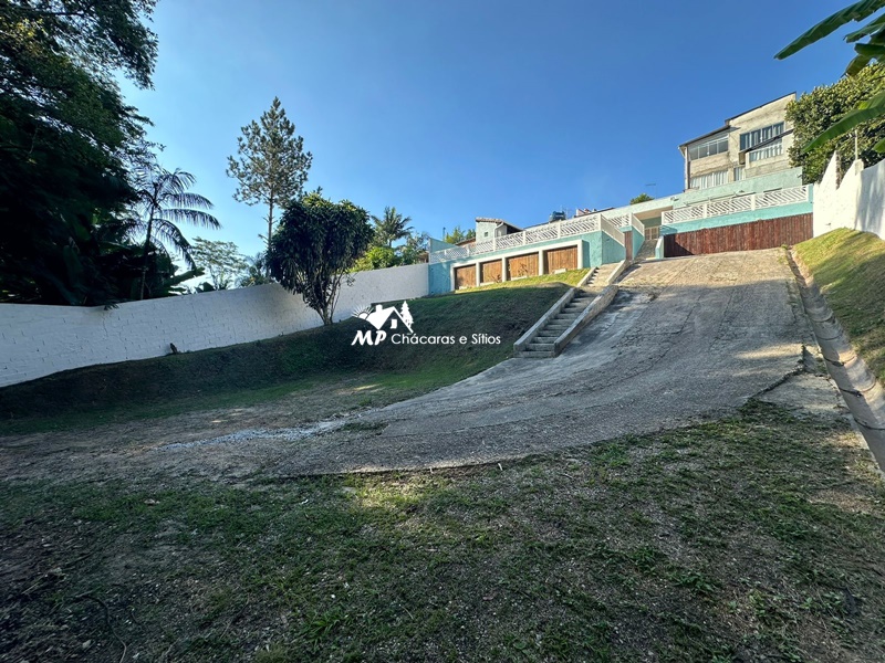 LINDA CHÁCARA EM BIRITIBA MIRIM