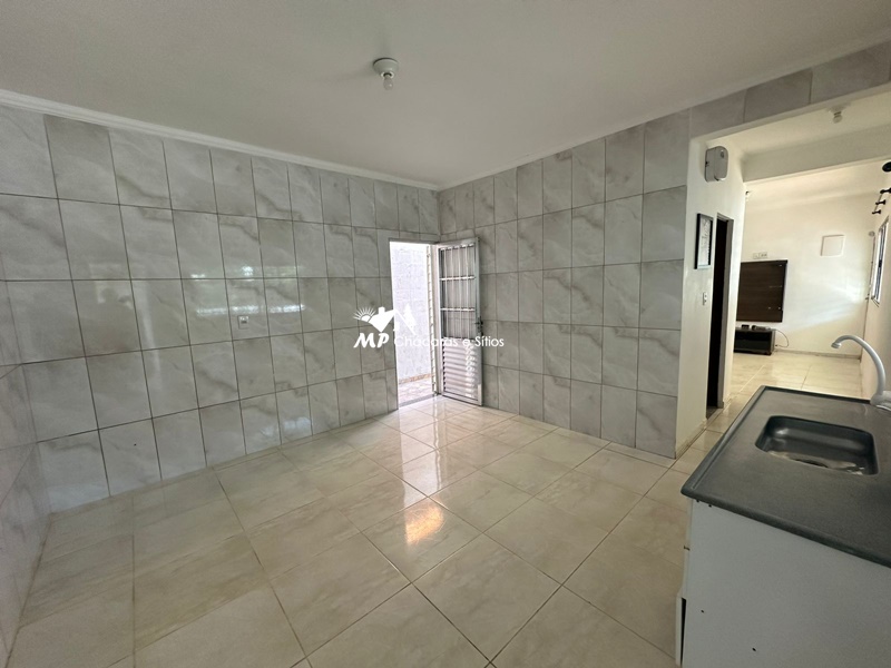 LINDA CHÁCARA EM BIRITIBA MIRIM