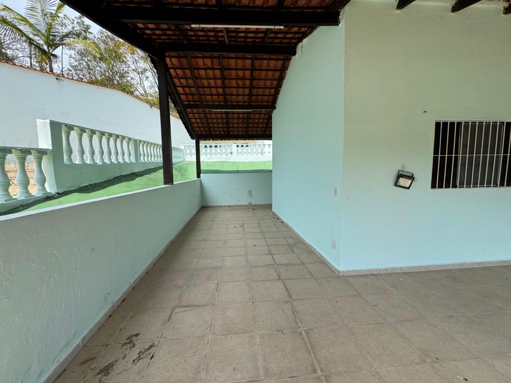 LINDA CHÁCARA EM  BIRITIBA MIRIM