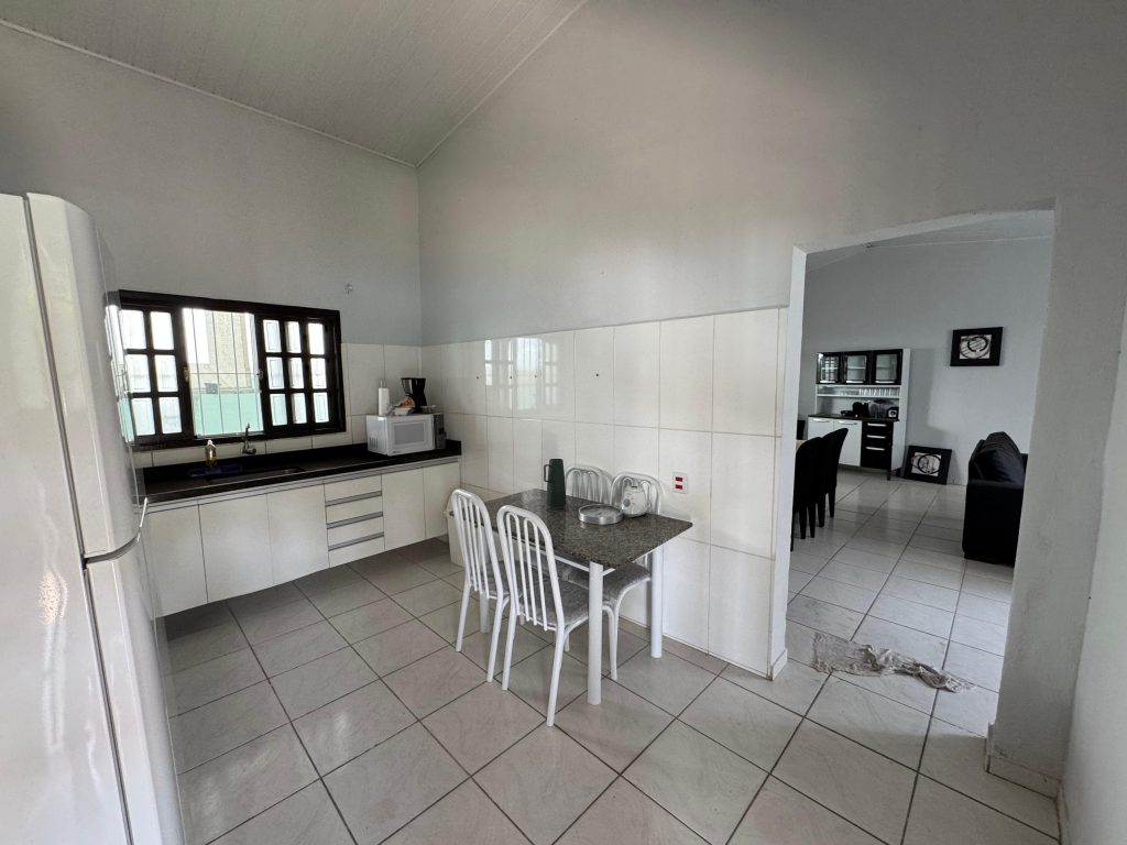 LINDA CHÁCARA EM  BIRITIBA MIRIM