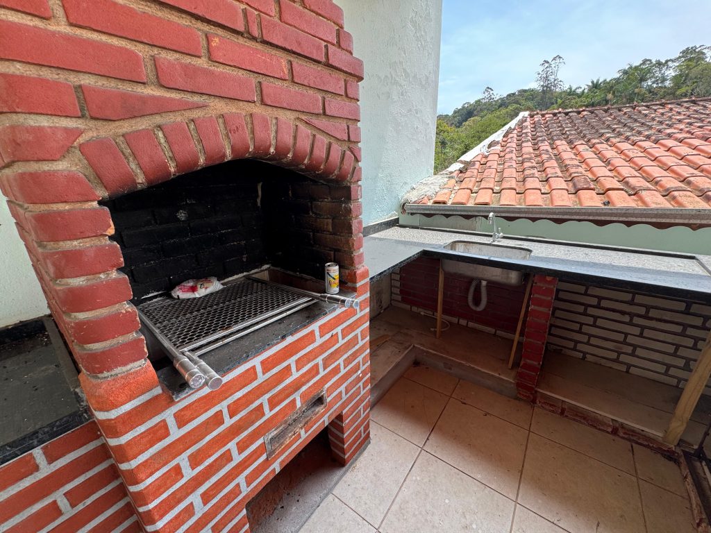 LINDA CHÁCARA EM  BIRITIBA MIRIM