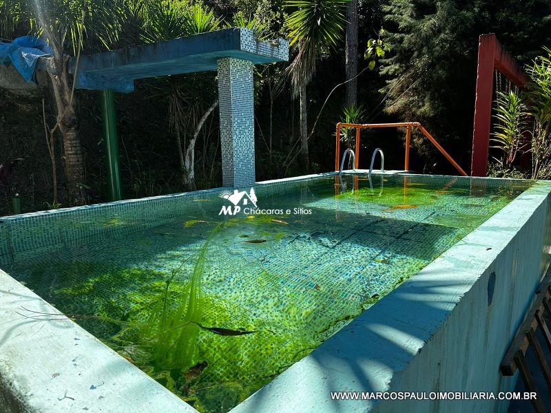 LINDA CHÁCARA EM BIRITIBA USSU